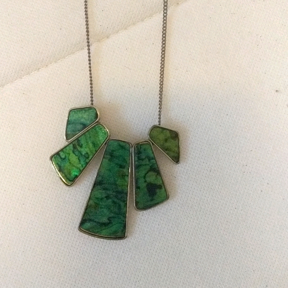 Statement necklace